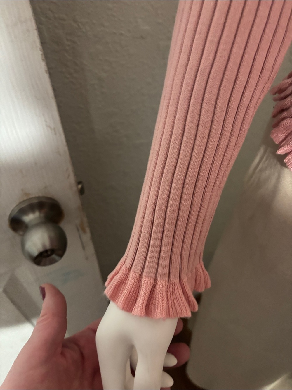 Carolyn Taylor Dusty Pink Ribbed Ruffle Cardigan - Picture 6 of 10